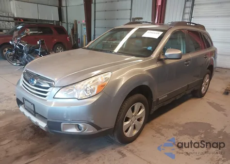 2010 Subaru Outback 2.5I Limited z USA, uszkodzony, nr VIN 4S4BRBKC8A3339523